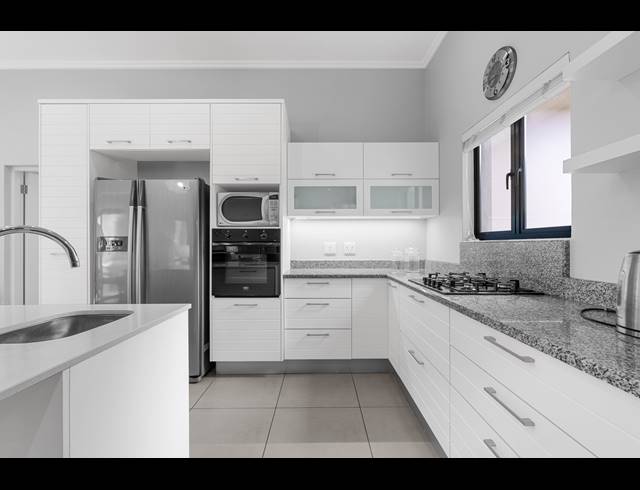 3 BEDROOM HOUSE FOR SALE IN BALLITO CENTRAL